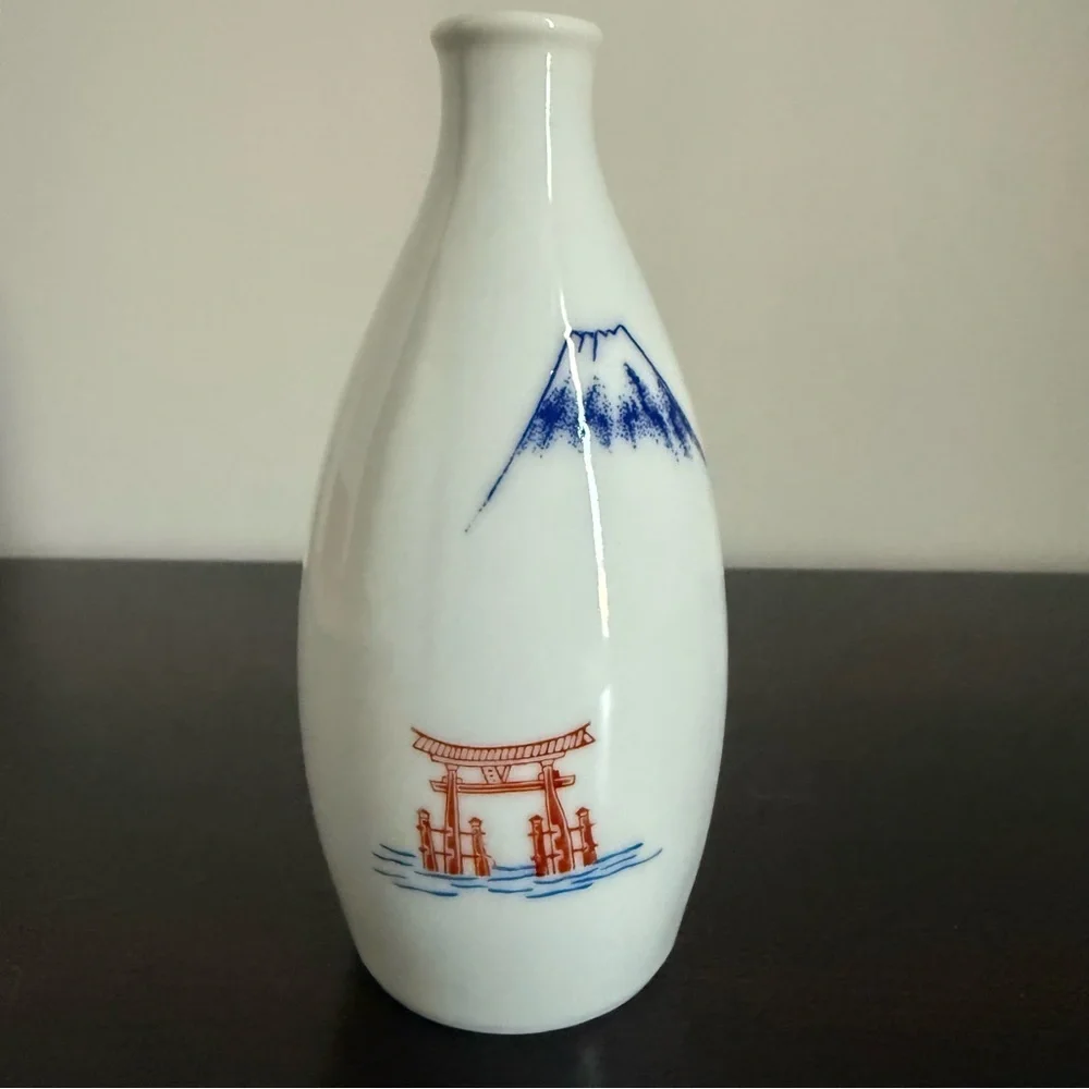 Made in Japan Vintage Porcelain Collectible Sake Bottle Traditional Artwork